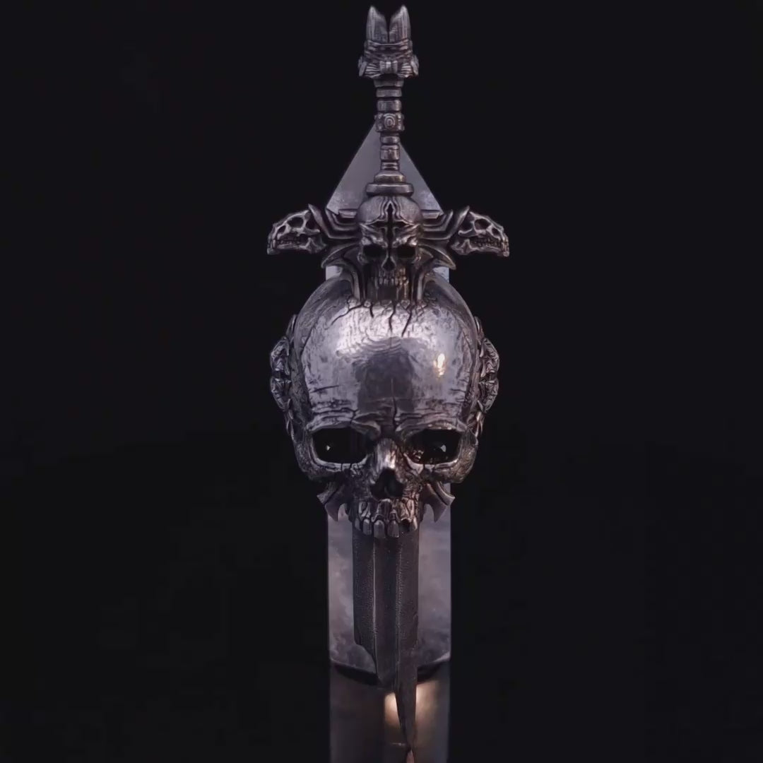 Video of the Adversarius Mortis in the Fallen finish slowly rotating on a turntable, showcasing every angle against a black background.