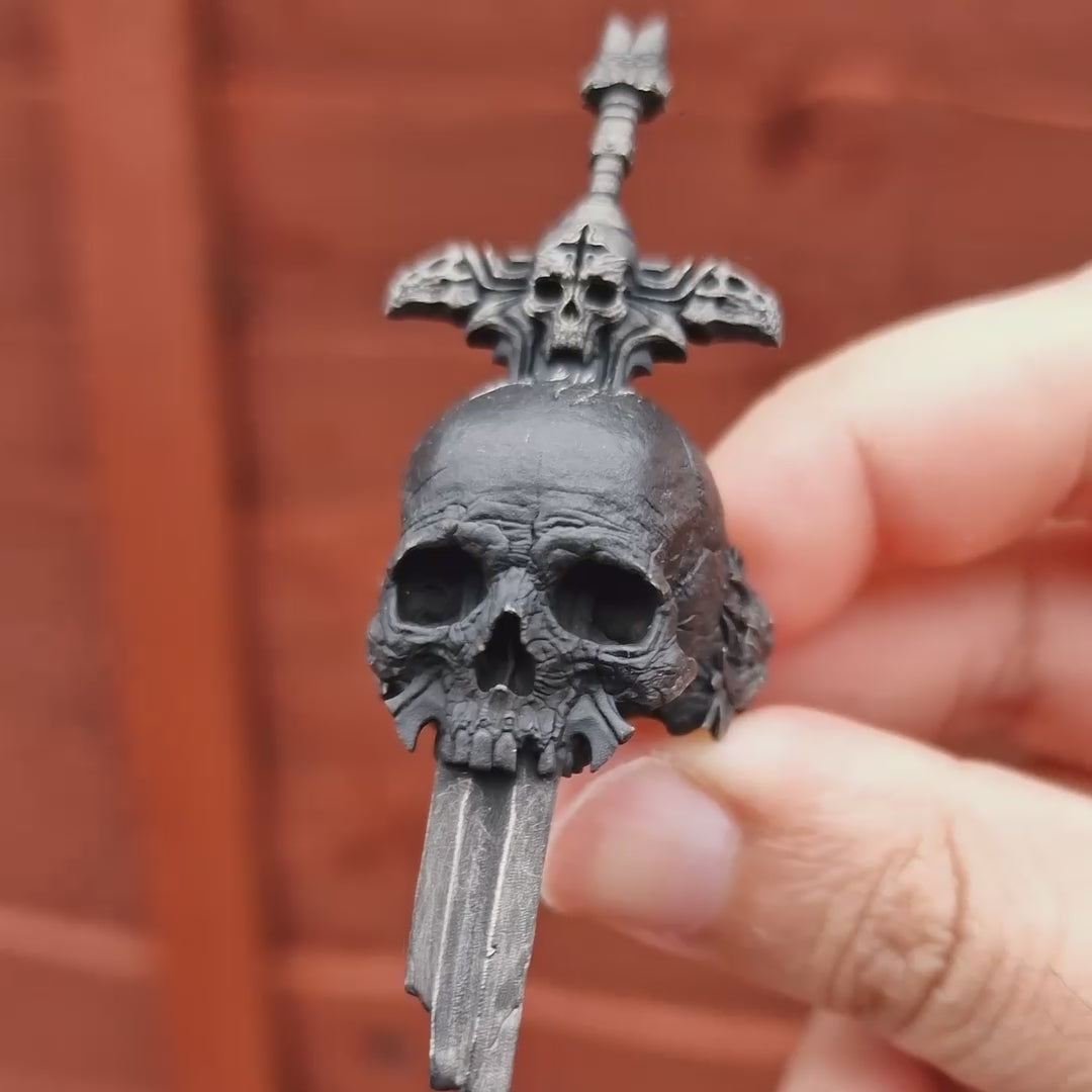 Video of the Adversarius Mortis in the Revenant 2 finish being held and rotated by hand outdoors, showcasing every angle in natural light.
